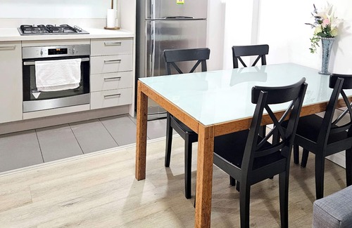 Homebush West Apartment | Cosy Family-sized Apartment Near Sydney Olympic Park Flemington Market Station