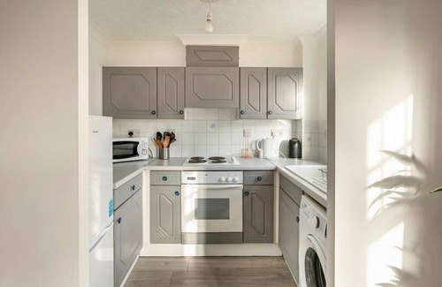 Luton Apartment | Cosy Guest Friendly Luton Town Centre Apartment