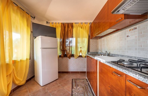 Castiadas Apartment | Cosy Holiday Apartment "Villa Mallus" with Mountain View & Balcony