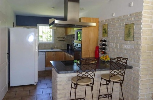 Roaix House | Cosy holiday home with private and heated pool, Roaix-formerly TUI Ferienhaus