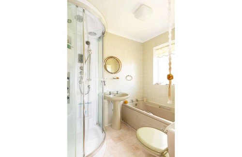 Whitley Bay House | Cosy home, 5 minutes from the beach!