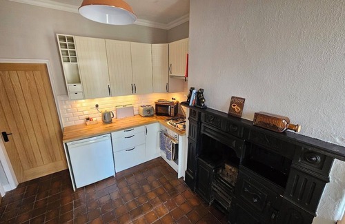 Otley House | Cosy home in Otley, Yorkshire. Close to the Dales, Harrogate and Leeds.