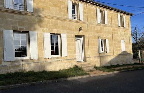 Beychac-et-Caillau House | Cosy house between Bordeaux and Saint-Emilion