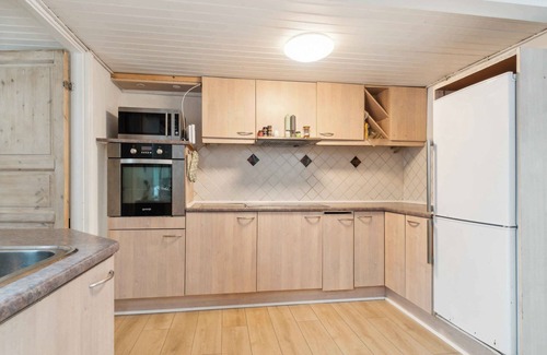 Ronne Apartment | Cosy house near forest