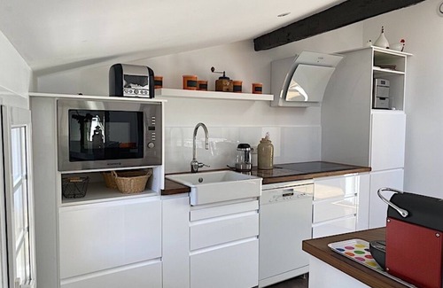 Libourne Condo | Cosy LOFT in the heart of the Bastide near St-Emilion