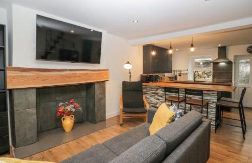 Cark House | Cosy Logs Cottage