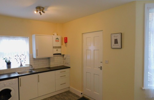 Rushey Green House | Cosy London Terrace House! - 20 minutes away from London Bridge.