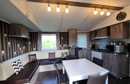 Arbigny House | Cosy Mobile-home 6 persons