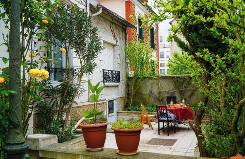 Aulnay-sous-Bois Apartment | Cosy new studio 2 min RERB