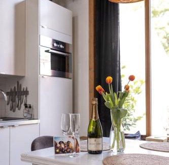 Breda Centrum Apartment | Cosy Nock ! Little Gem at City Center with Large Terrace !
