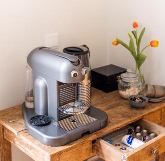 Breda Centrum Apartment | Cosy Nock ! Little Gem at City Center with Large Terrace !