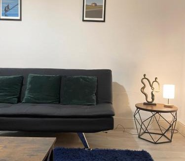 Prenton Apartment | Cosy Prenton home near Tranmere Club and Liverpool