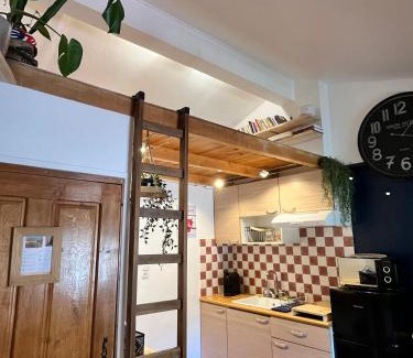 Belgentier Apartment | Cosy Provençal