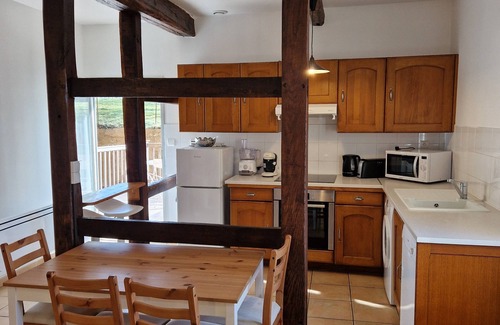 Estang House | Cosy, renovated country house in a quiet location with private garden