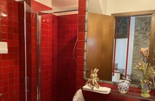 San Pietro di Feletto Apartment | Cosy Romantic Sandstone Apartment on Prosecco Hills with spectacular views!