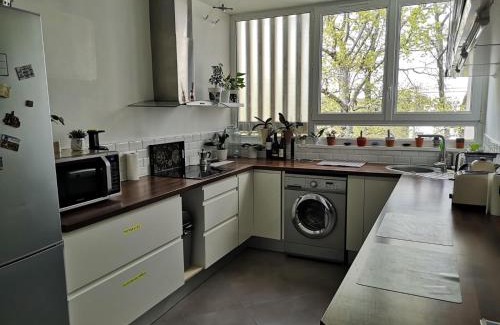 Avon House | Cosy room in Avon