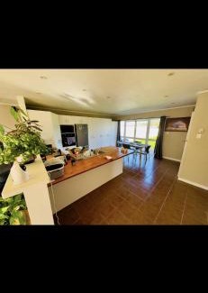 Gisborne House | Cosy Room