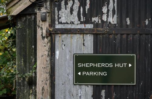 North Berwick House | Cosy Shepherds Hut Getaway in East Lothian