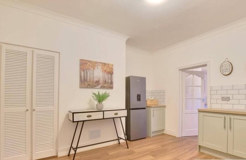 Sunderland House | Cosy & spacious bungalow near to coast