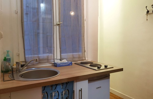 Saint-Germain-l'Auxerrois Apartment | Cosy studio with Lift 300m to Musee du Louvre