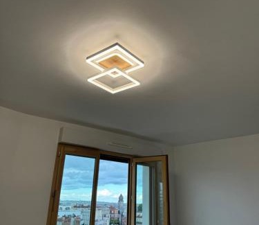 Montreuil Apartment | Cosy T2 au porte de Paris au pied du metro L9