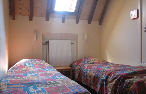 Mesch House | Cosy Villa in Mesch with Garden