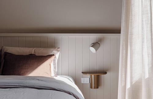 McLaren Flat Other | Cosy vineyard cottage overlooking the vines in McLaren Flat, Fleurieu Peninsular