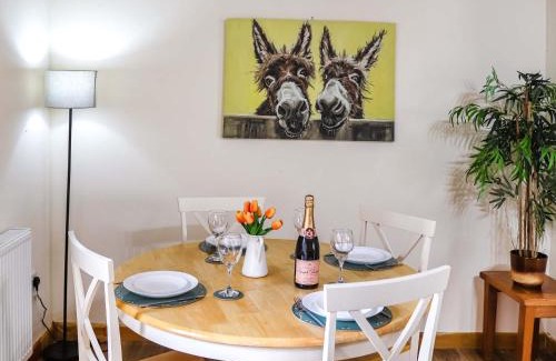 Llandeilo House | Cothi Cottage - Uk49588