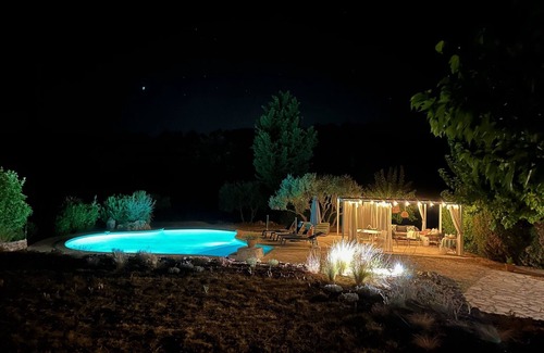 Cotignac Villa | Cotignac - Villa Libellule - 5 bedrooms, 6 beds, 3 baths