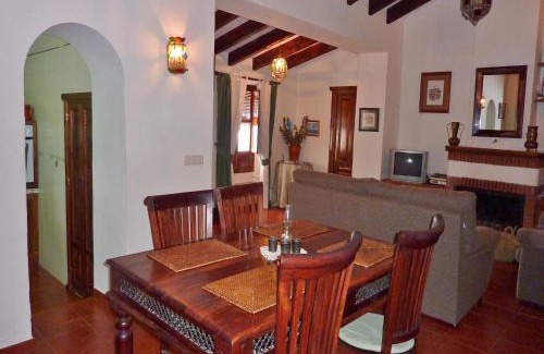 Villanueva de la Concepcion House | Cottage in Andalusia near El Torcal