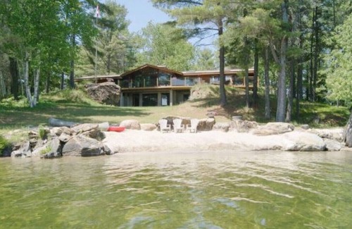 Tudor and Cashel House | Cottage 350 Cashel Lake, managed by Northern Comfort Cottage Rentals