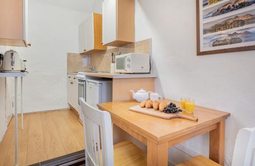 Braithwaite Apartment | cottage 7 old farmhouse mews