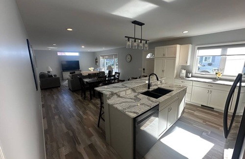 Northeastern Michigan Cabin | Cottage #9: 3BR/2BA Relaxing Lakeside Retreat!nn