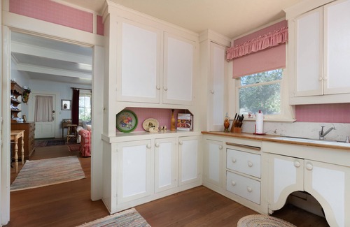 Julian Cottage | Cottage at Rancho La Siesta - Enjoy a stay on a private 40 acre working ranch