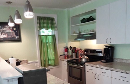Old Orchard Beach Cottage | Cottage by the Sea Rentals