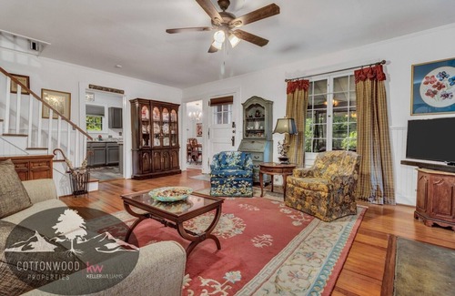 Ridgecrest House | Cottage Charm at the Sanctuary