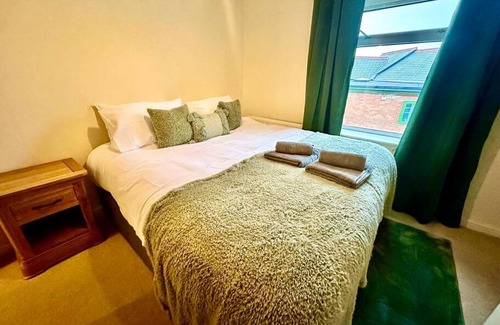 Blaenavon House | Cottage,Cinema Room,Log Burner