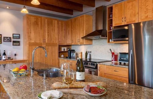 Baie-St-Paul Ski Chalet | Cottage COT-121 | Baie-St-Paul