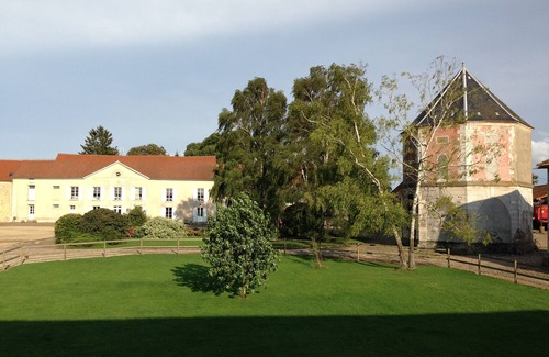 Le Plessis-Placy Cottage | Cottage for 8-9 people in a farmhouse