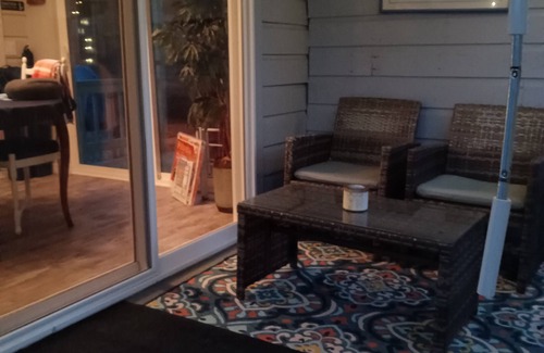 Ridge Wood Heights Cottage | Cottage for two minute's to beaches