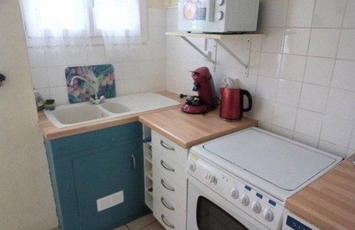 Les Salles Lavauguyon Cottage | Cottage in Lavauguyon, on Route Coeur de Lion, Close to Chateau With Pool