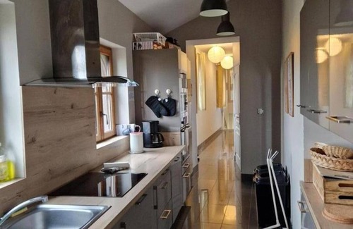 Saint-Bauld Cottage | Cottage in 15th-century castle with private pool, wifi and pets allowed