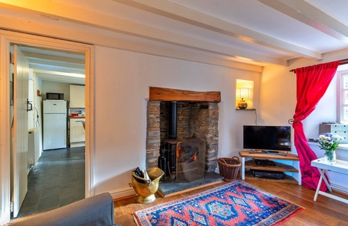 Tredinnick Cottage | Cottage in Cornwall near Stunning Beaches