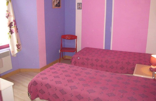 Saint-Paul-sur-Ubaye Apartment | Cottage in the heart of nature Ubaye