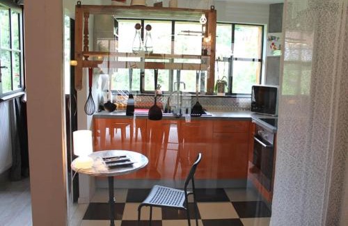 Saint-Quirin House | Cottage in Saint-Quirin by Lake & Town