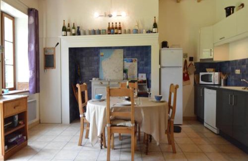 Wierre-Effroy House | Cottage in Wierre-Effroy near Forest