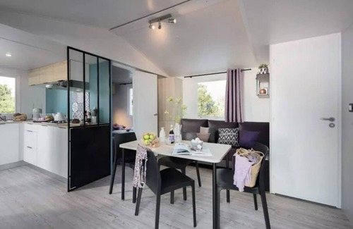Brignogan-Plage House | Cottage Jardin des dunes - 2 Bedrooms 5 people