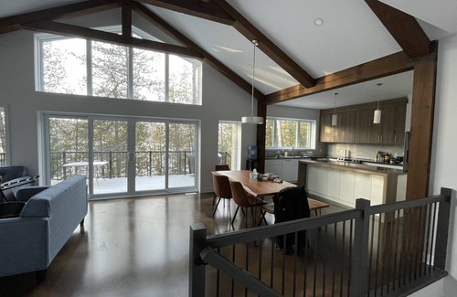 Val-des-Monts Cottage | Cottage/Lake House - New - Beautiful views - Clean and comfortable