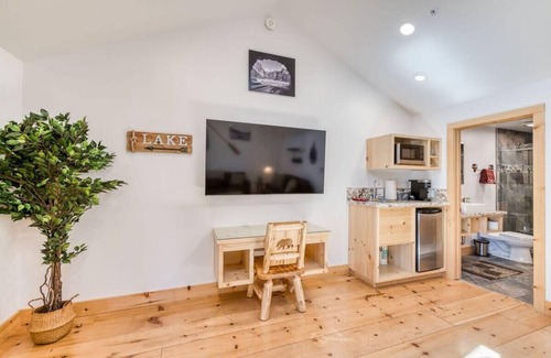 Bass Lake Cottage | Cottage Like Suite w/Private Hot Tub