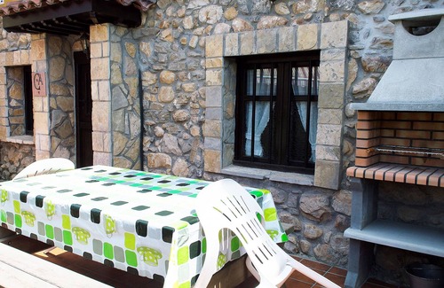 Obaya Cottage | Cottage located in the village of Loroñe in the Asturian coast Colunga.